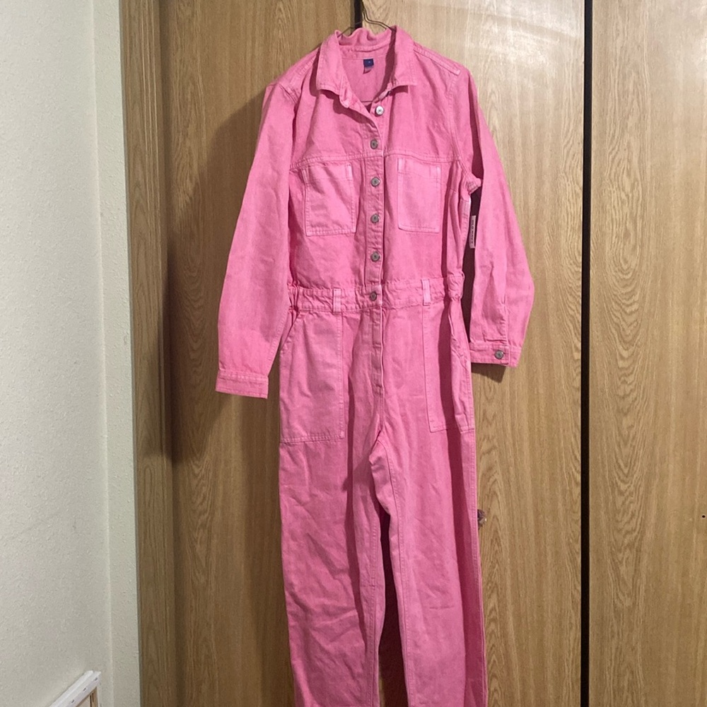 Bubble gum pink oldnavy jumper